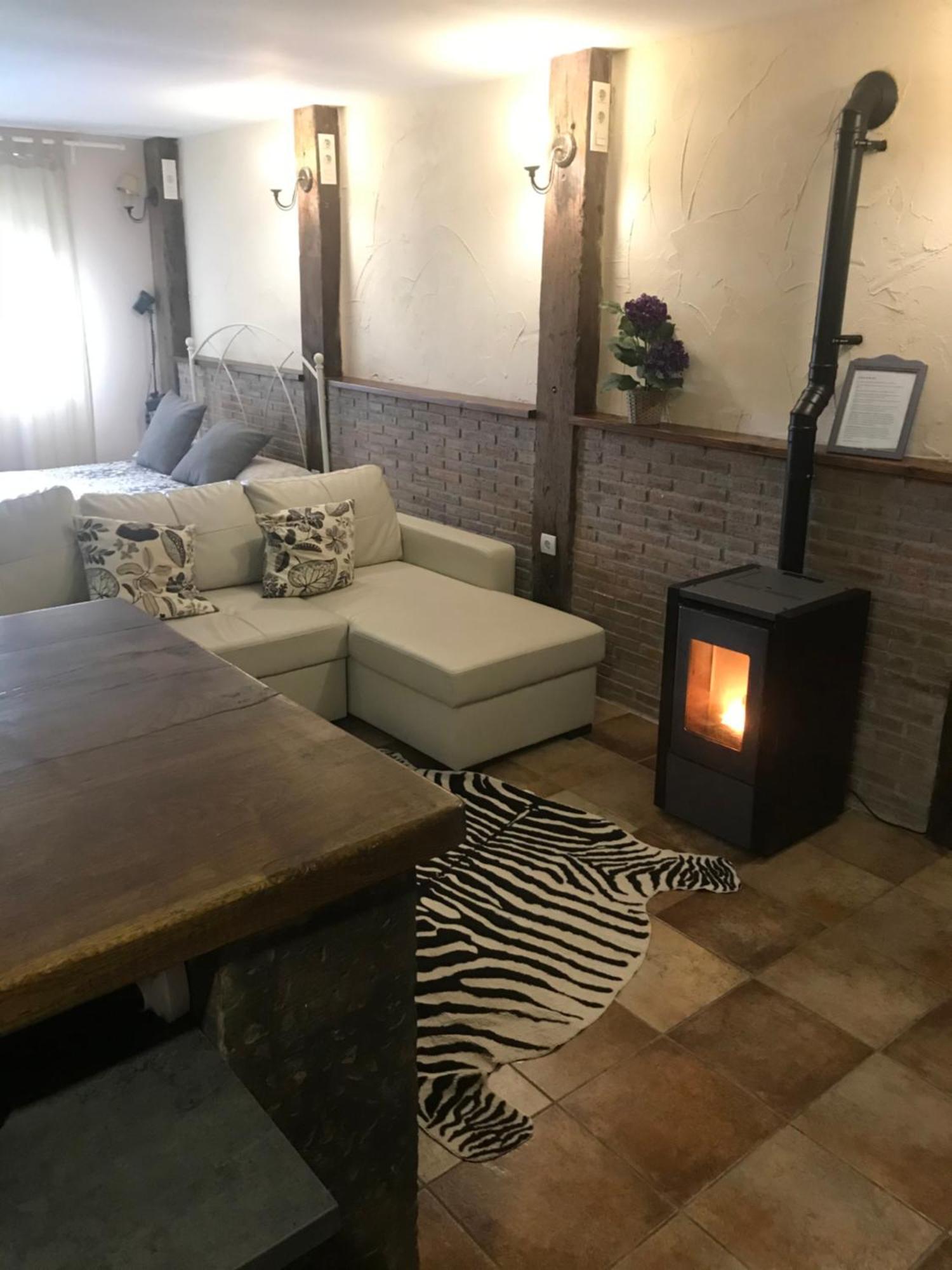 Apartamento Cangas Relax Cangas de Onis Exterior photo